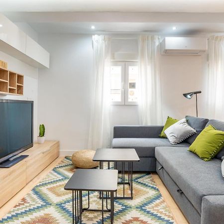 Gorgeous Renovated Apartment 2Br Ac Malaga Ngoại thất bức ảnh