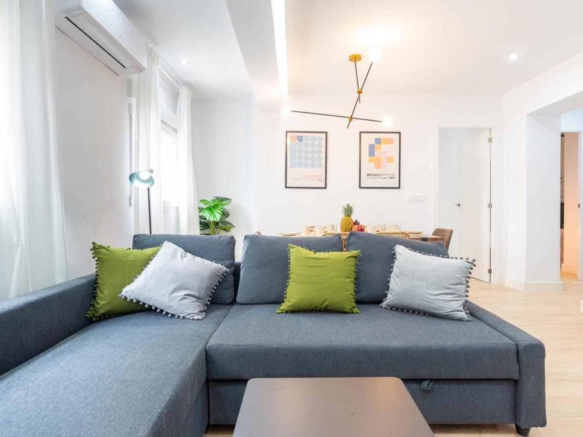 Gorgeous Renovated Apartment 2Br Ac Malaga Ngoại thất bức ảnh