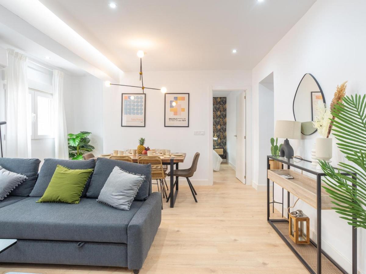 Gorgeous Renovated Apartment 2Br Ac Malaga Ngoại thất bức ảnh