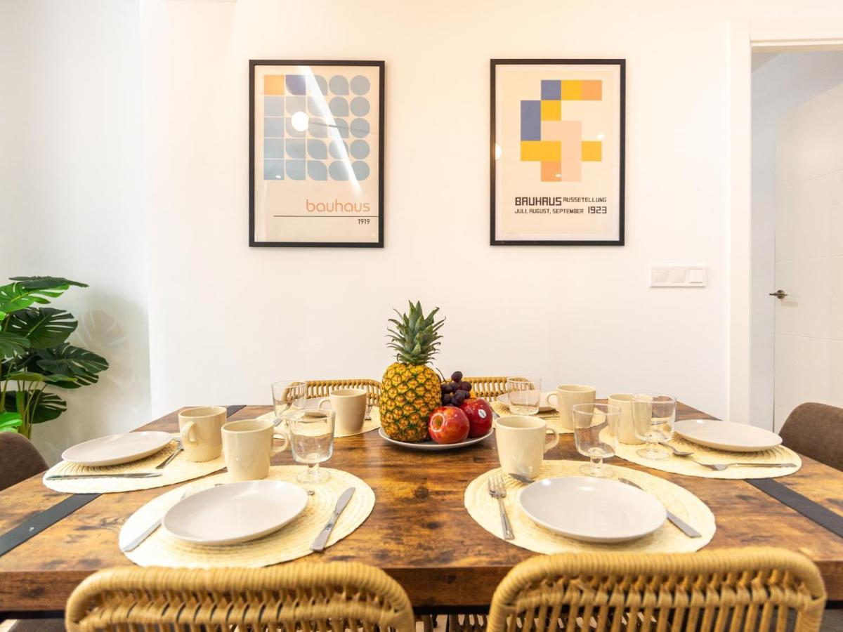 Gorgeous Renovated Apartment 2Br Ac Malaga Ngoại thất bức ảnh