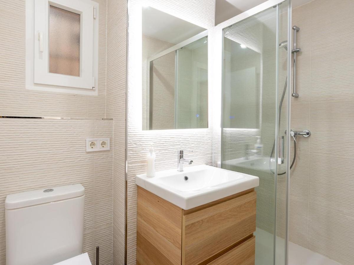 Gorgeous Renovated Apartment 2Br Ac Malaga Ngoại thất bức ảnh